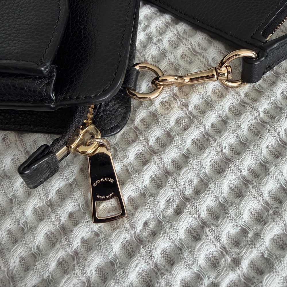 Coach Pop Up Messenger Bag - Picture 14 of 15